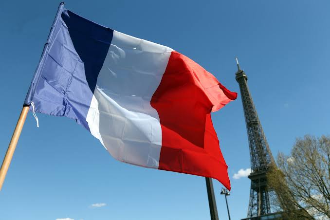 Dette française: après l’alerte de Fitch Moody’s menace de dégrader la note de la France